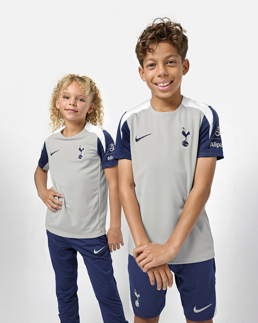 Spurs Nike Youth Size XSmall - Large Grey Training T-Shirt 2025/26
