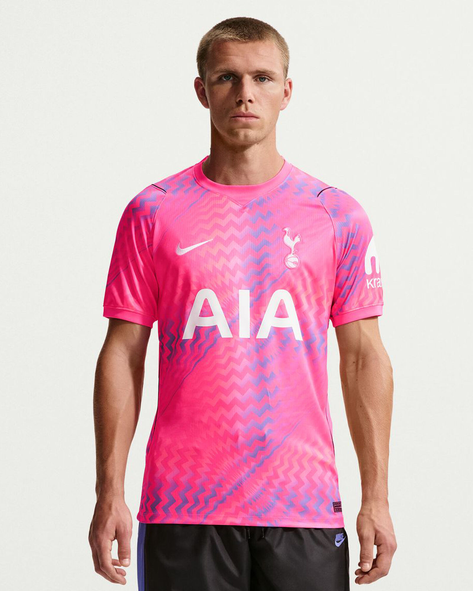 Tottenham Hotspur Goalkeeper 2026/27