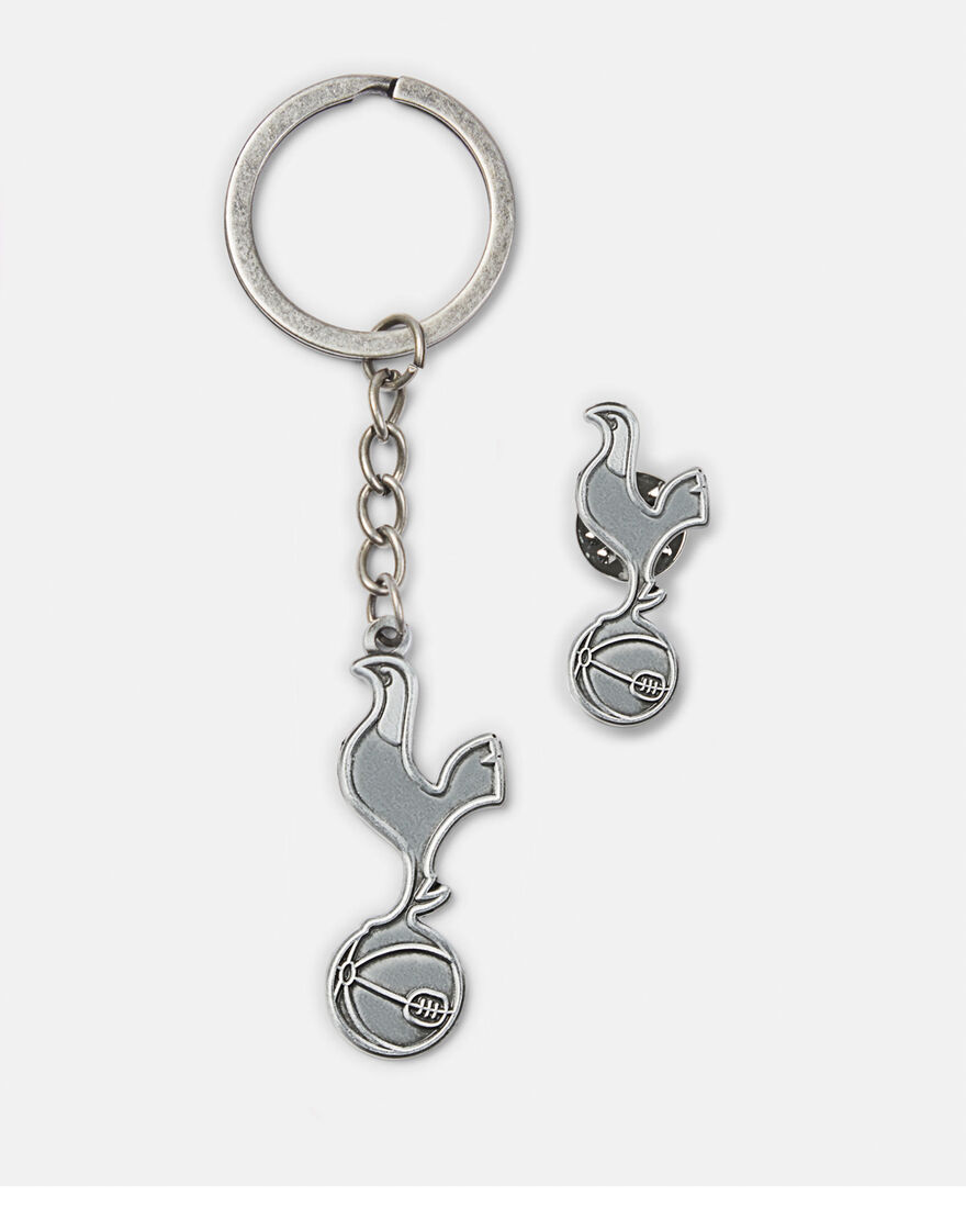 Spurs Antique Silver Crest Keyring & Pin Badge