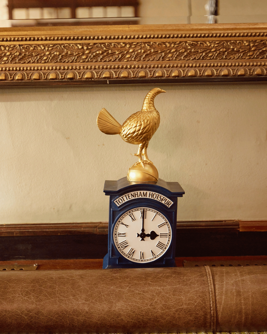 Spurs Historic Tottenham Hotspur Clock Statue
