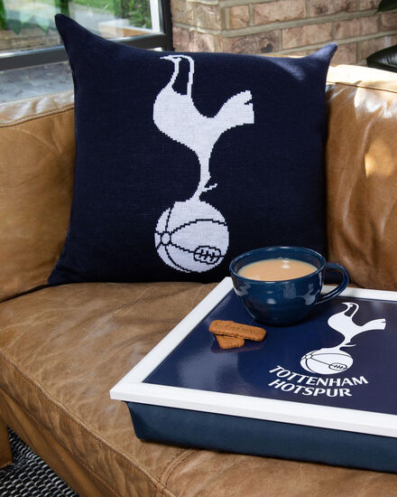 Spurs Knitted Crest Cushion
