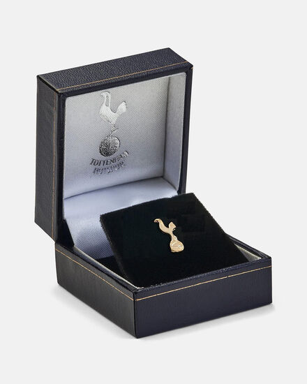 Spurs Gold Crest Stud Earring (Single)