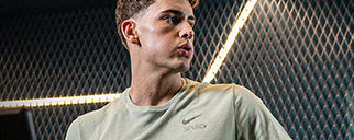 Nike Adult T-Shirts